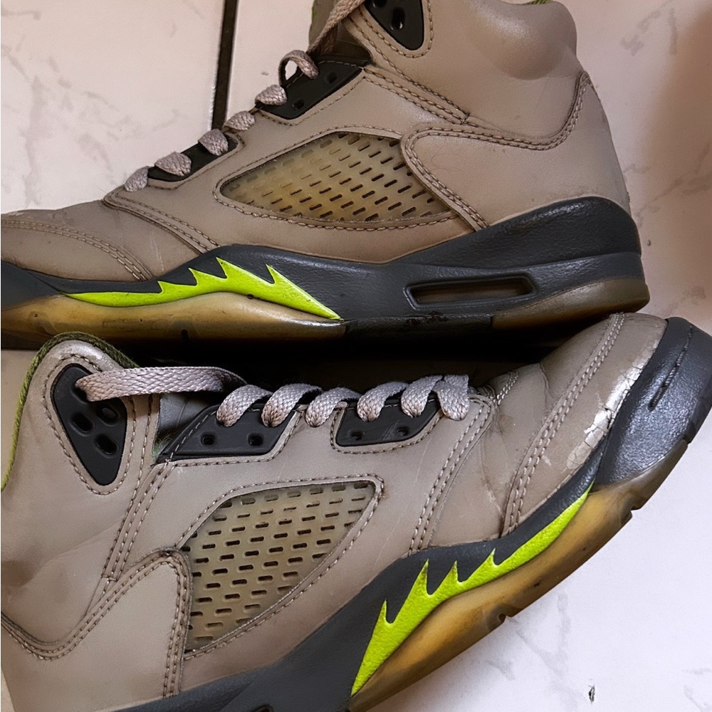Jordan Kids Sneakers in Gray and Neon Green